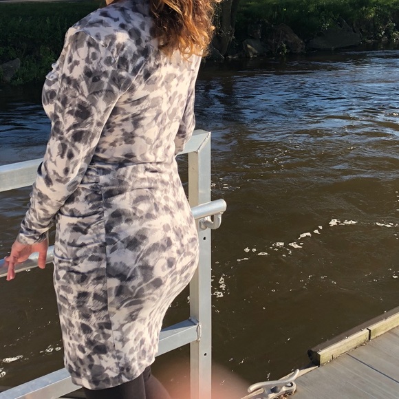 ♦️SALE♦️BANANA REPUBLIC Dress Med LCOTTON STRETCHY - Picture 2 of 8